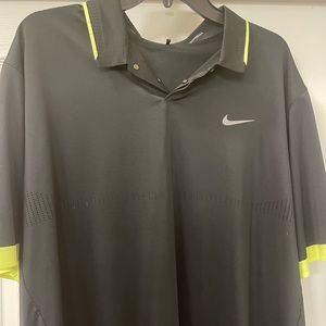 Tiger Woods Nike Golf Performance polo
